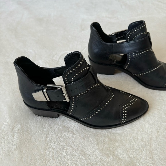 Shoes - Vince Camuto Booties